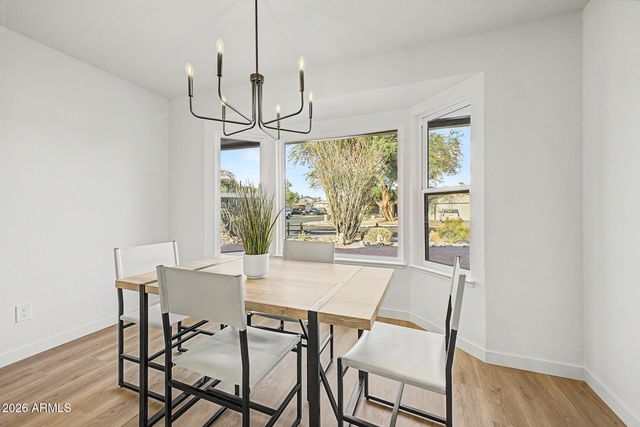 202 S KENNETH Place, Chandler, AZ 85226