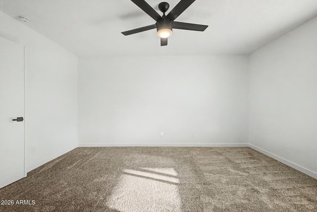 202 S KENNETH Place, Chandler, AZ 85226