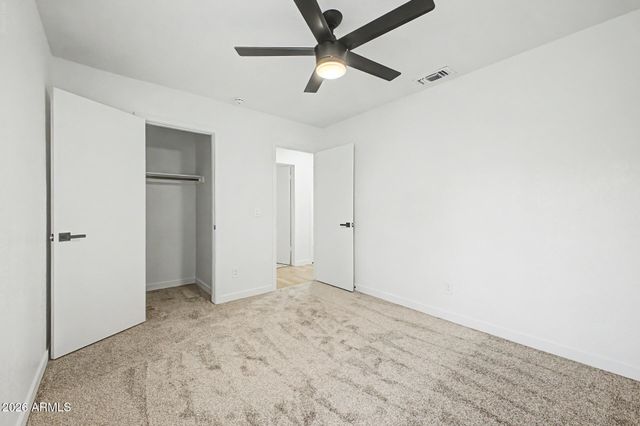 202 S KENNETH Place, Chandler, AZ 85226
