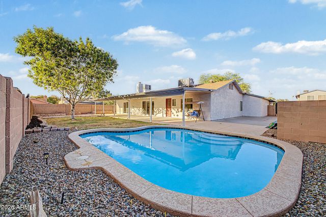 202 S KENNETH Place, Chandler, AZ 85226