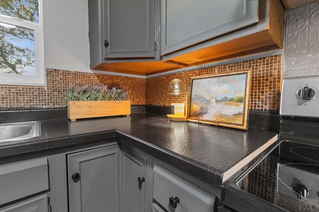 4309 Blueflax Dr, Pueblo, CO 81001