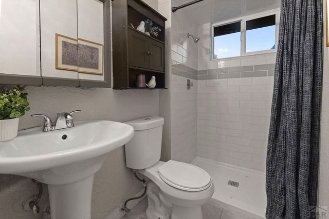 4309 Blueflax Dr, Pueblo, CO 81001