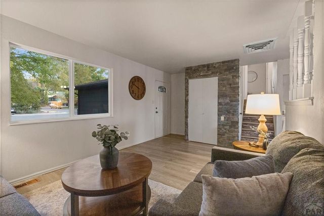 4309 Blueflax Dr, Pueblo, CO 81001