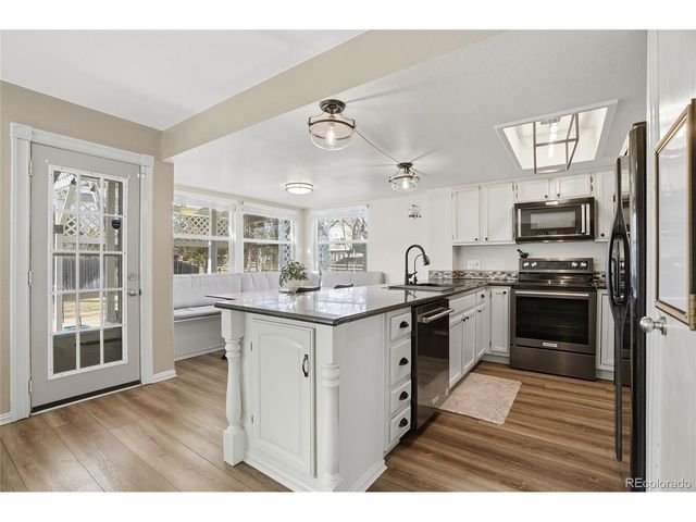 12549 Mckenzie Ct, Broomfield, CO 80020