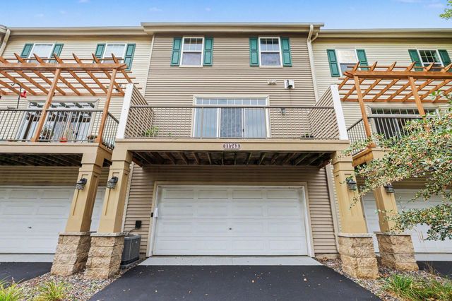 11743 Emery Village Drive N, Champlin, MN 55316
