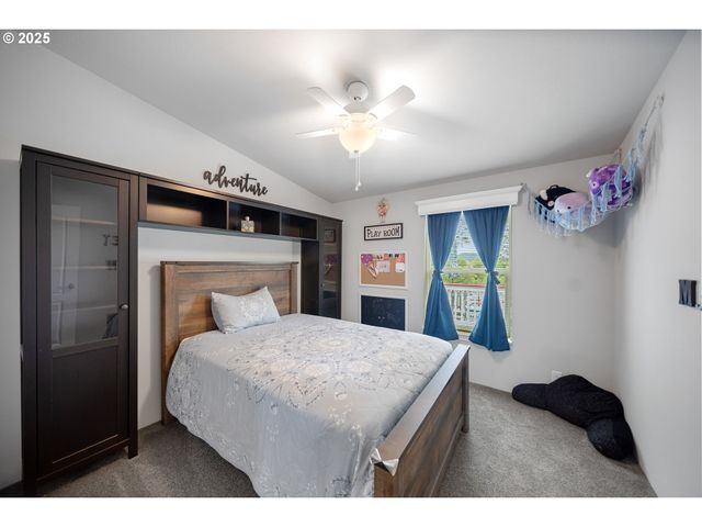 90807 N BANK Ln, Coquille, OR 97423