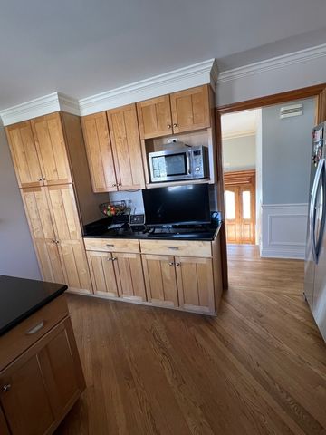 404 Galahad Road, Bolingbrook, IL 60440