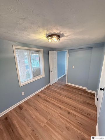 6501 S 43rd Street, Omaha, NE 68107