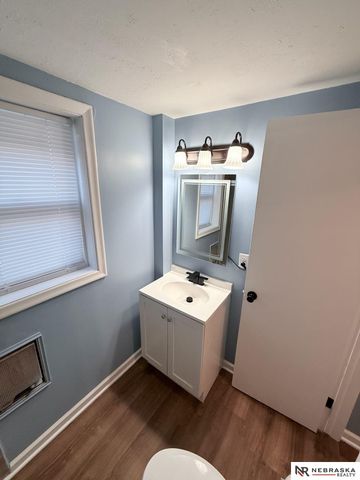 6501 S 43rd Street, Omaha, NE 68107