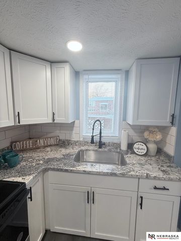 6501 S 43rd Street, Omaha, NE 68107