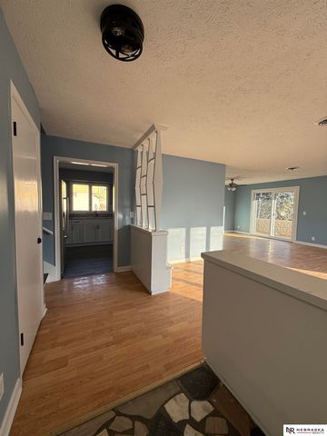 6501 S 43rd Street, Omaha, NE 68107