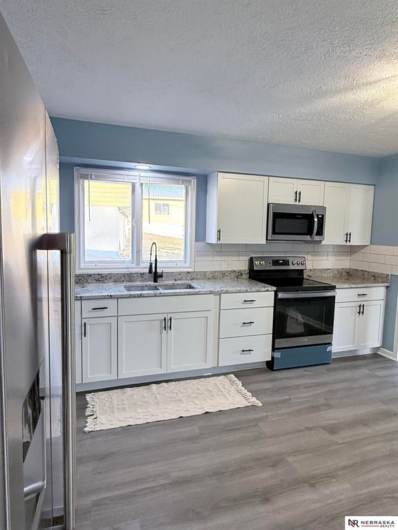 6501 S 43rd Street, Omaha, NE 68107