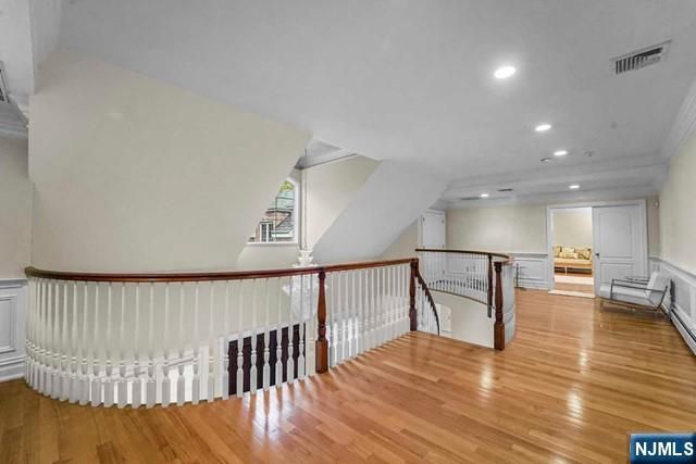 1 Euclid Road, Fort Lee, NJ 07024