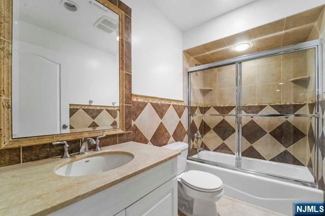 1 Euclid Road, Fort Lee, NJ 07024