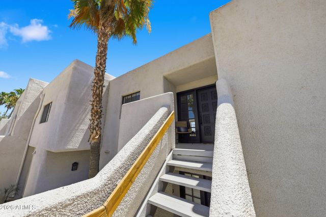 2947 E ROSE Lane, Phoenix, AZ 85016