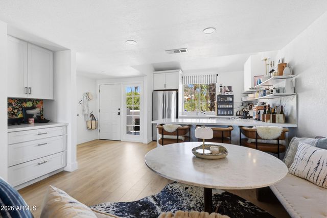 2947 E ROSE Lane, Phoenix, AZ 85016