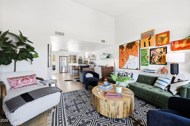 2947 E ROSE Lane, Phoenix, AZ 85016