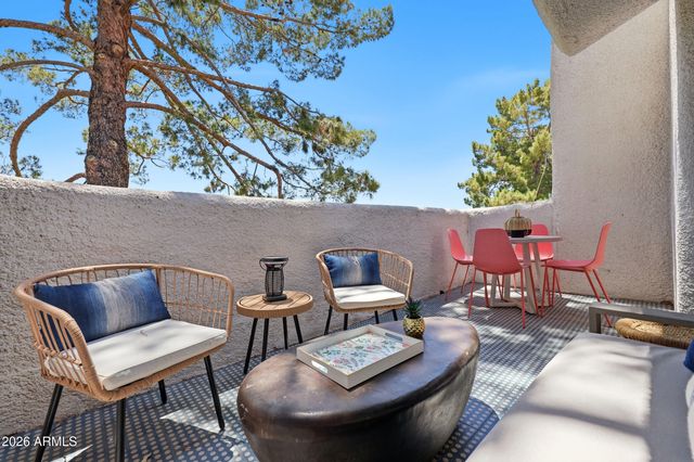 2947 E ROSE Lane, Phoenix, AZ 85016