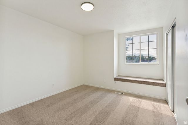 3463 S PARK VISTA DR, West Valley City, UT 84120