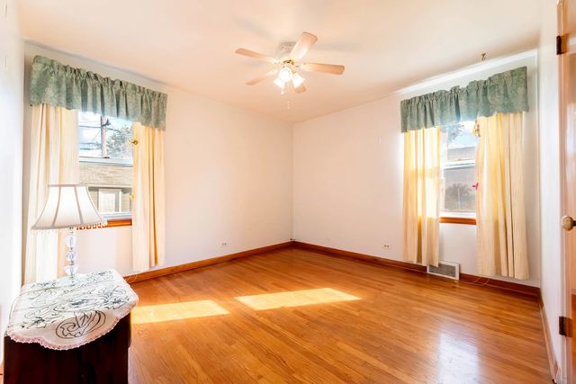 7304 W 59th Street, Summit, IL 60501