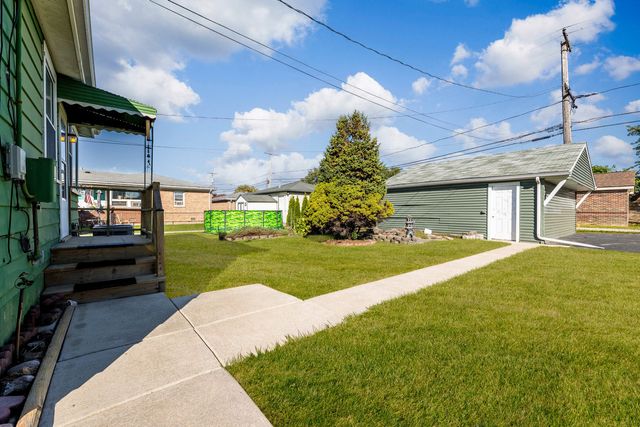 7304 W 59th Street, Summit, IL 60501