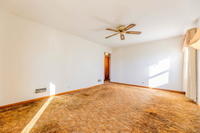 7304 W 59th Street, Summit, IL 60501