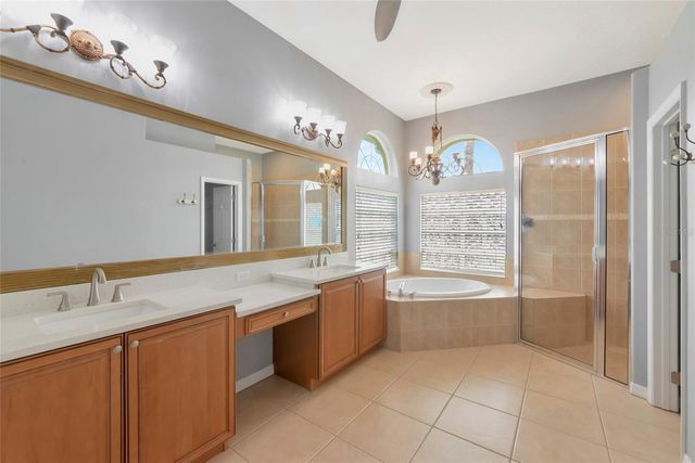 14711 2ND AVENUE CIRCLE NE, Bradenton, FL 34212