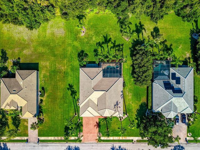 14711 2ND AVENUE CIRCLE NE, Bradenton, FL 34212
