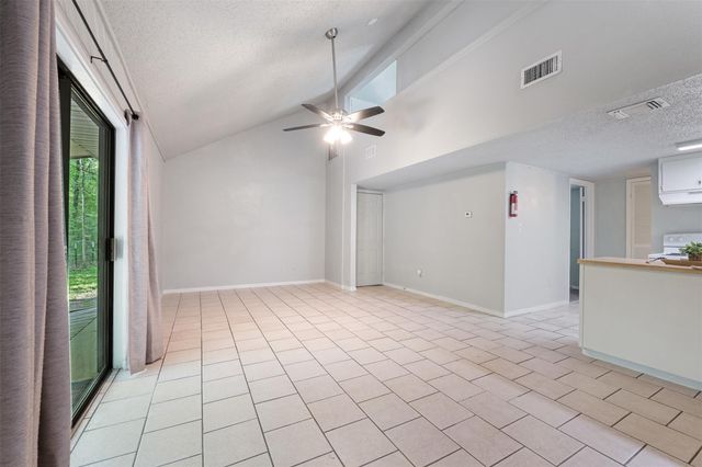 28600 Netawaka Court, Huntsville, TX 77320