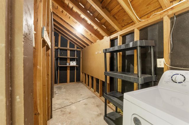 28600 Netawaka Court, Huntsville, TX 77320