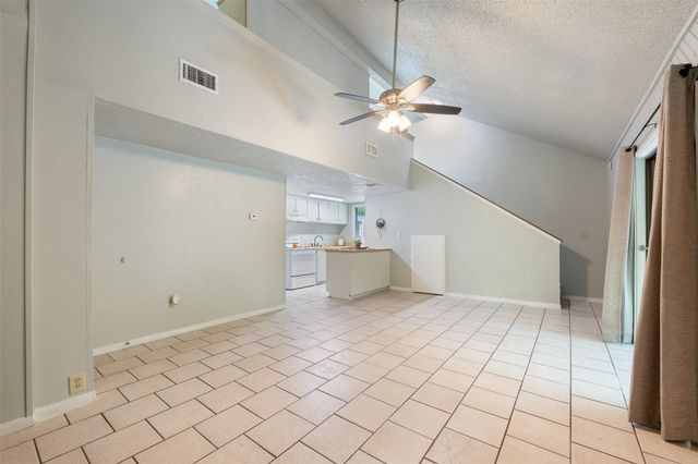 28600 Netawaka Court, Huntsville, TX 77320