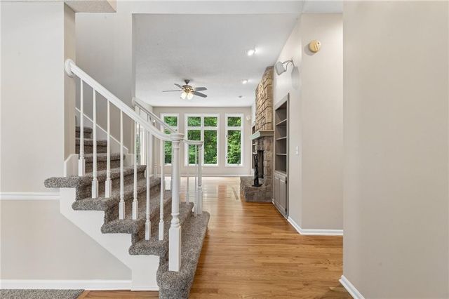 5224 N Main Street, Kansas City, MO 64118