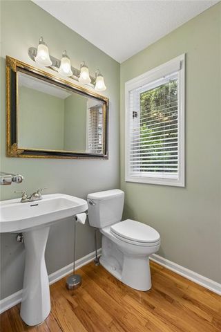 5224 N Main Street, Kansas City, MO 64118