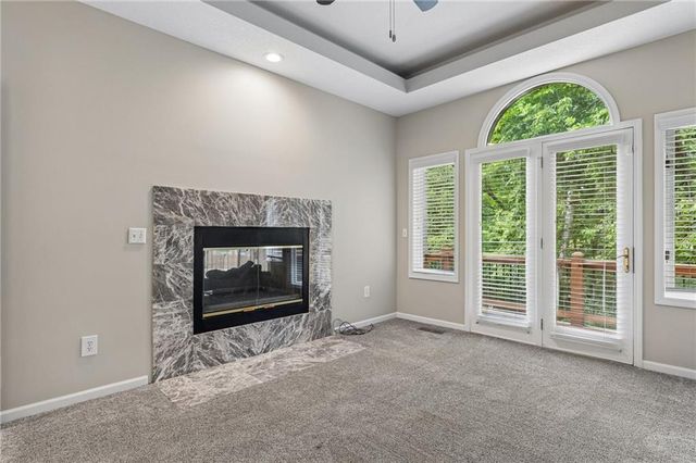 5224 N Main Street, Kansas City, MO 64118