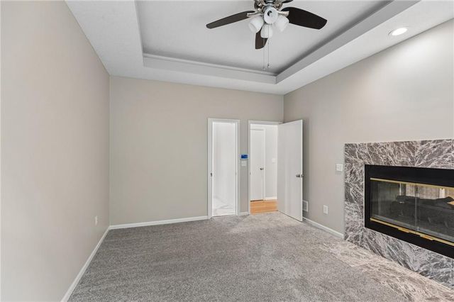 5224 N Main Street, Kansas City, MO 64118