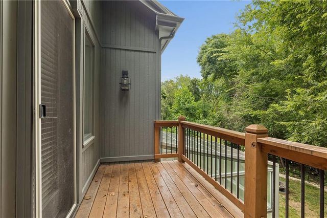 5224 N Main Street, Kansas City, MO 64118