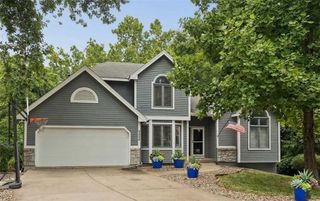 5224 N Main Street, Kansas City, MO 64118