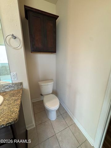 107 Garden Oaks Avenue, Youngsville, LA 70592