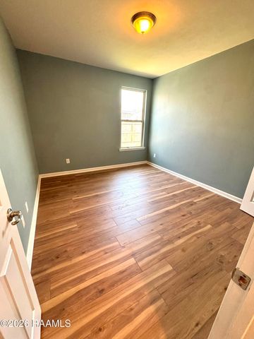 107 Garden Oaks Avenue, Youngsville, LA 70592