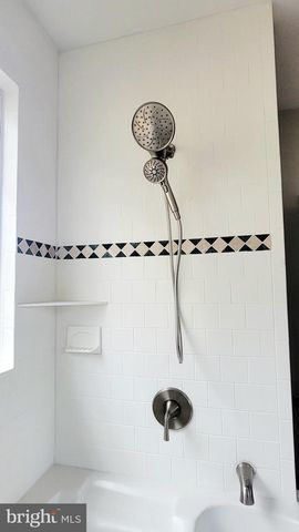 8823 MAPLE AVE, Bowie, MD 20720