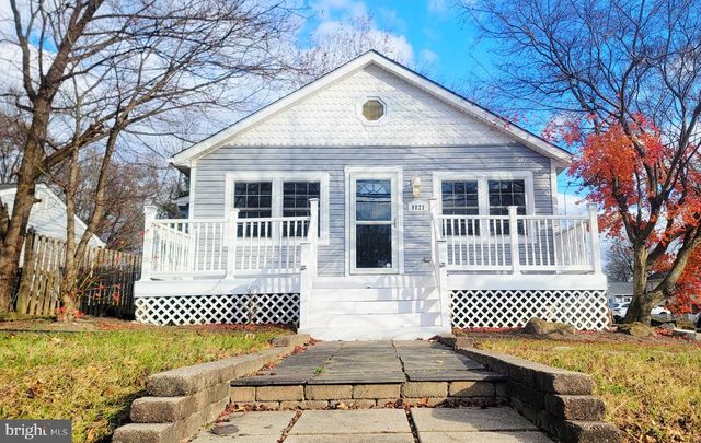 8823 MAPLE AVE, Bowie, MD 20720