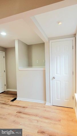 8823 MAPLE AVE, Bowie, MD 20720