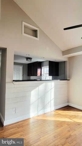 8823 MAPLE AVE, Bowie, MD 20720