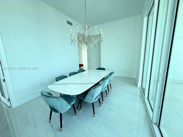 900 Brickell Key Blvd 2604, Miami, FL 33131