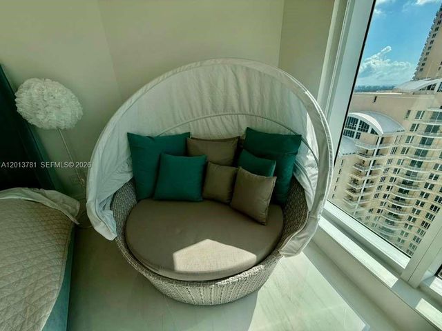 900 Brickell Key Blvd 2604, Miami, FL 33131