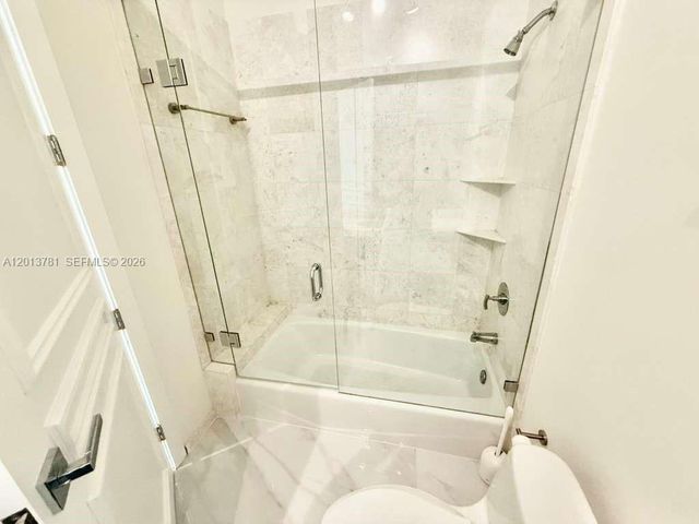 900 Brickell Key Blvd 2604, Miami, FL 33131