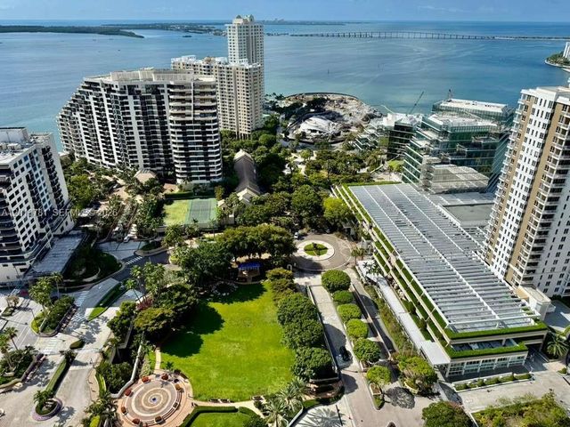 900 Brickell Key Blvd 2604, Miami, FL 33131