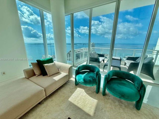 900 Brickell Key Blvd 2604, Miami, FL 33131