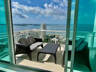 900 Brickell Key Blvd 2604, Miami, FL 33131