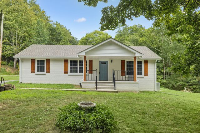 2143 Blue Springs Rd, Ashland City, TN 37015
